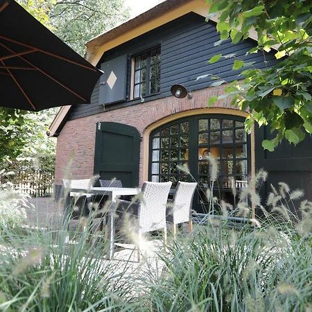 Villa Lindenhof Garderen Esterno foto